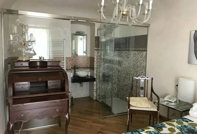 バルコニー付き1ベッドルームアパートメント, B&b Jsuite