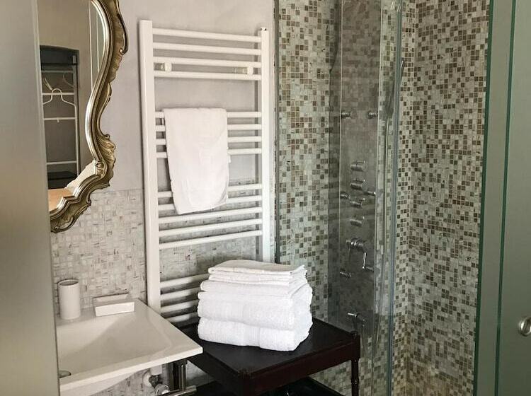 带1个卧室的带阳台的公寓, B&b Jsuite