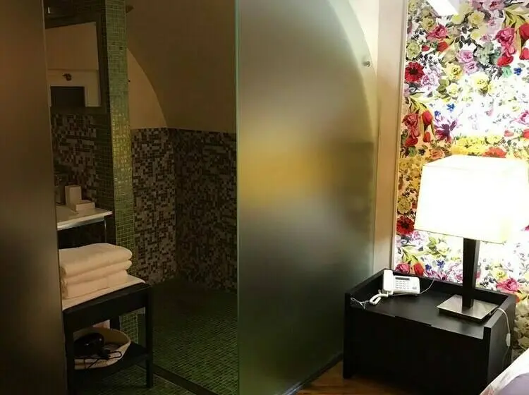バルコニー付き1ベッドルームアパートメント, B&b Jsuite