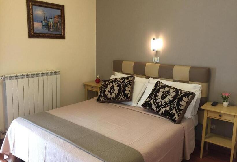 キングサイズベッドのデラックスルーム, Bed & Breakfast Hostel H24