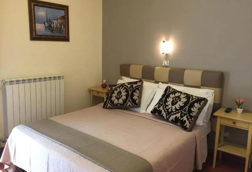 キングサイズベッドのデラックスルーム, Bed & Breakfast Hostel H24