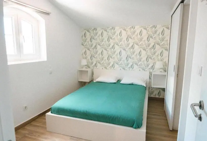 Standard-huone, Cascais Bay Hostel