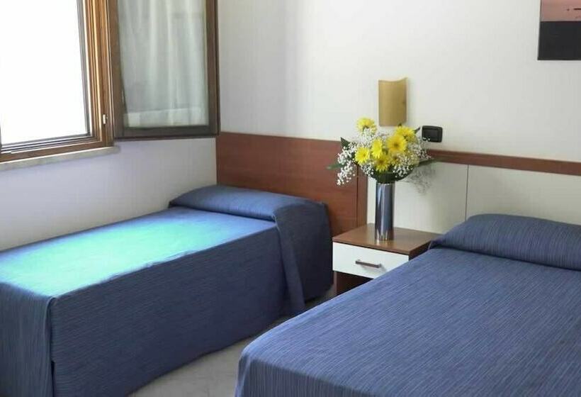 Номер Стандарт Трехместный, Arcomagno Hotel Village Club