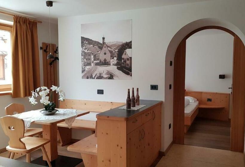 Quarto Estandar, Brunello