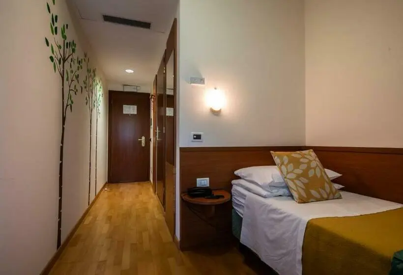 اتاق استاندارد یک نفره, Centro Benessere Gardel
