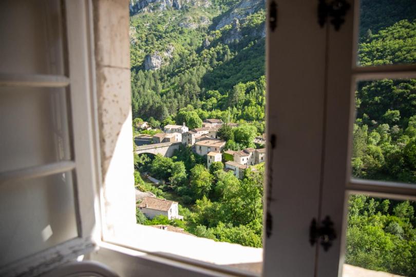 Полулюкс, Châteauzen