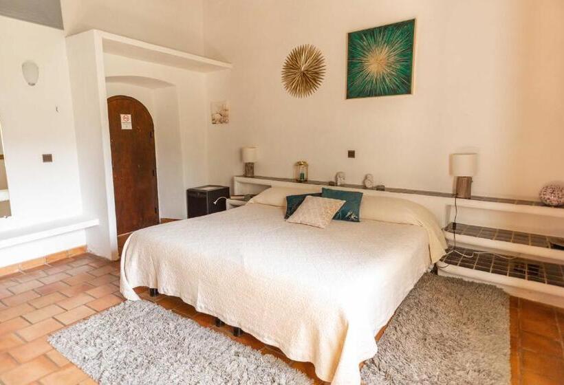 Семейный Номер Вид на Горы, Châteauzen