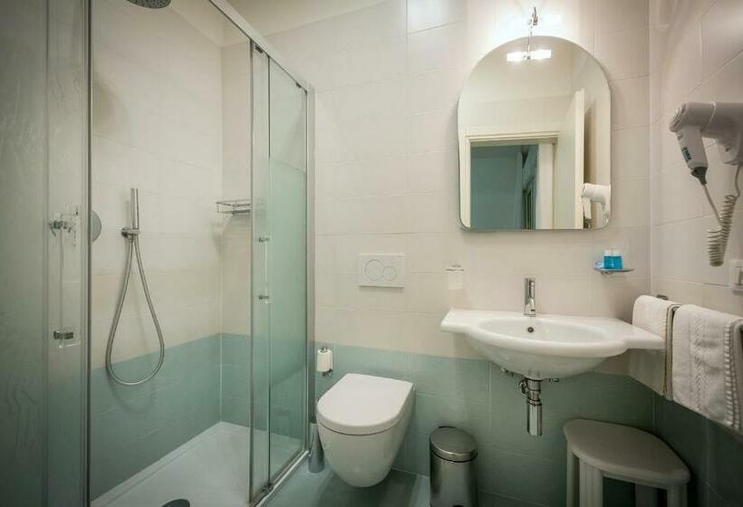 Standard Einzelzimmer mit Balkon, Delfino