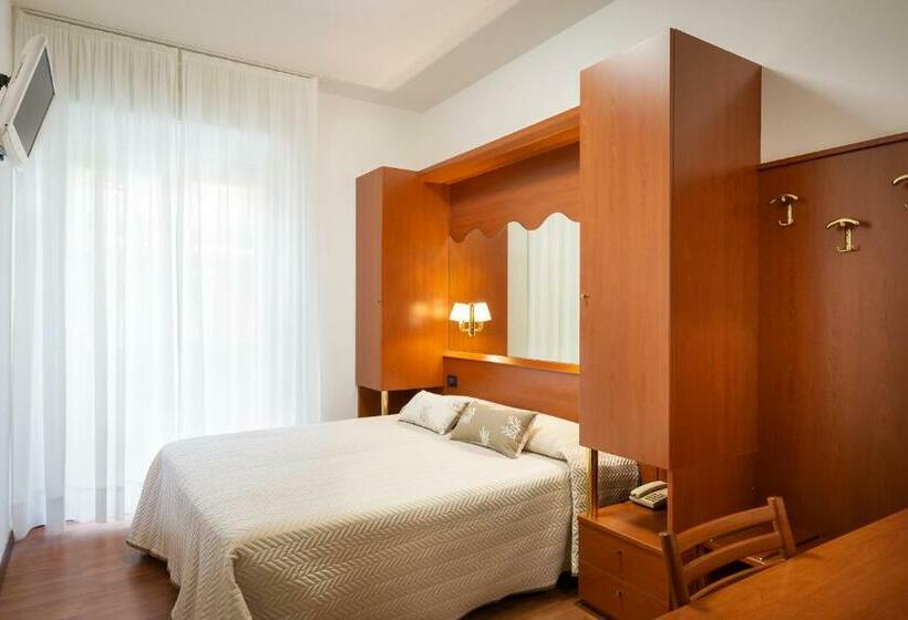 Standard Einzelzimmer mit Balkon, Delfino