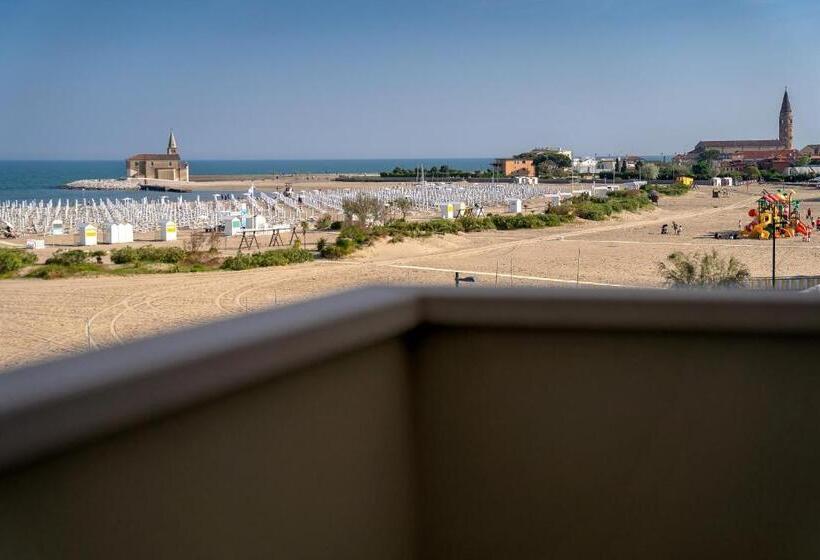 Junior Suite mit Meerblick, Delfino