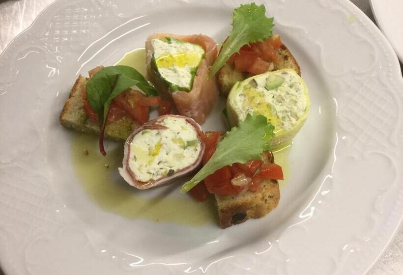 スタンダードルーム, Elisabeth