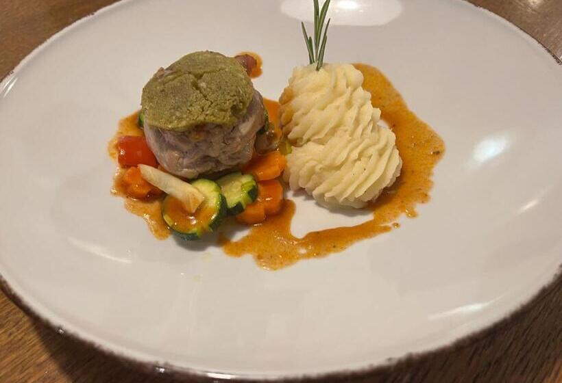 スタンダードトリプルルーム, Elisabeth