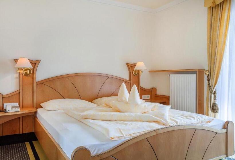 جناح, Funggashof