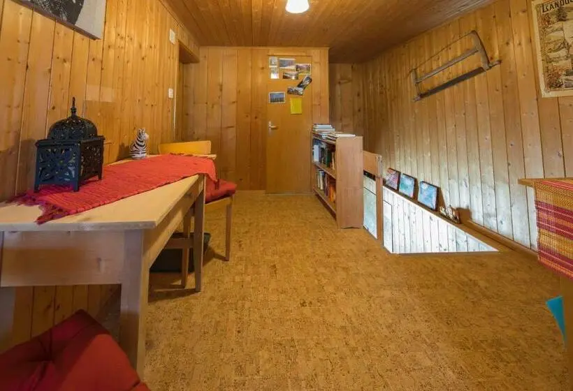スタンダードルーム, Gästehaus Alpina In Fanas