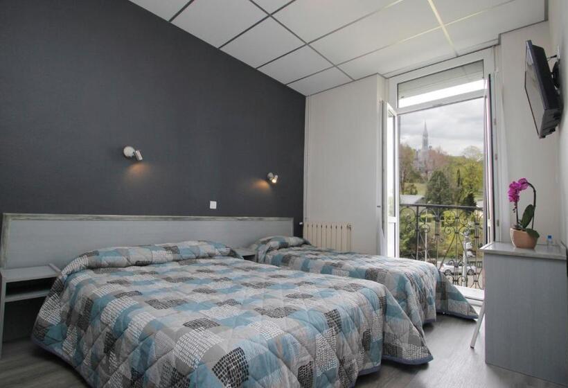 标准单人间, Hôtel Montfort