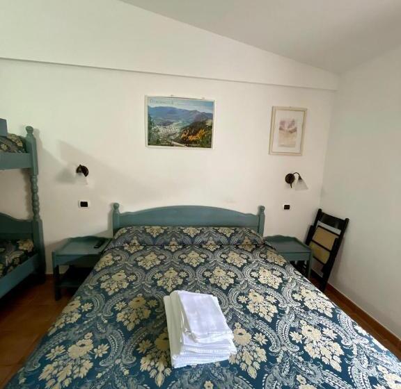 스탠다드 트리플 룸, La Panoramica 89