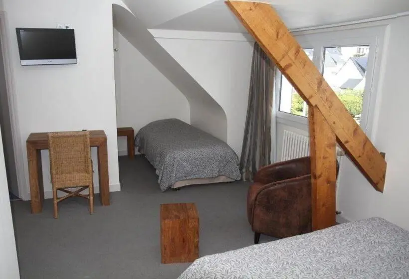 Camera Tripla Standard Vista Mare, Le Suroit