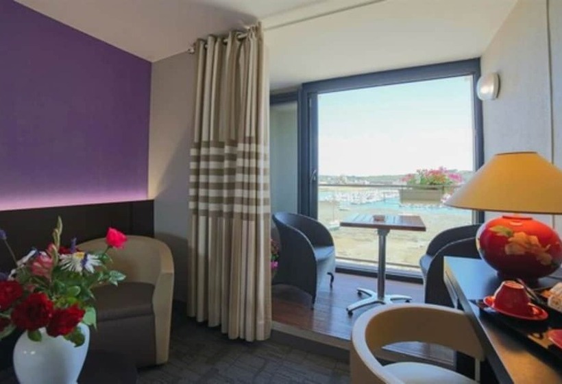 Номер Стандарт Вид на Море с Балконом, Le Thalassa Hôtel & Spa