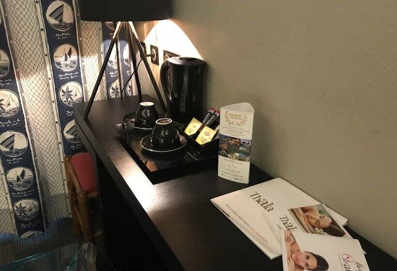 חדר משפחתי נוף לים, Le Thalassa Hôtel & Spa