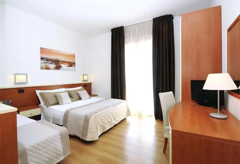 3-Bett-Standardzimmer Meerblick, Levante