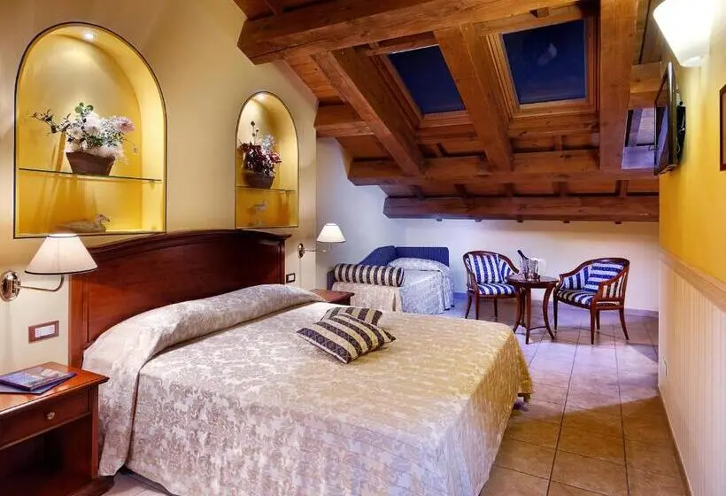 Perhejuniorsviitti, Locanda La Comacina