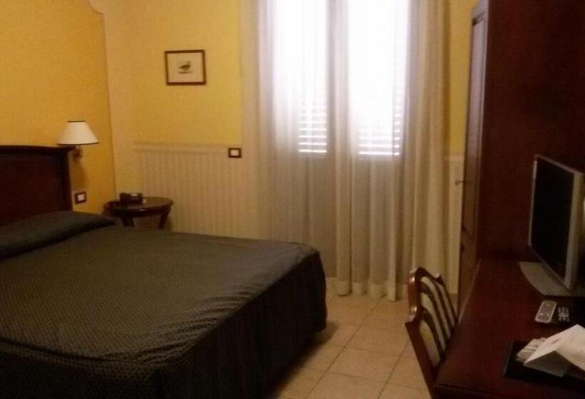 اتاق استاندارد با بالکن, Locanda La Comacina