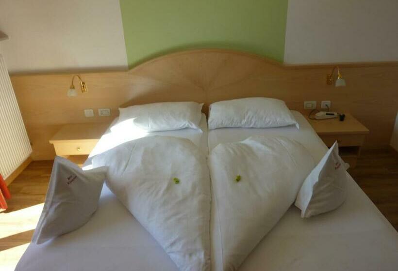 חדר סטנדרט עם מרפסת, Thalguter   Rooms & Breakfast