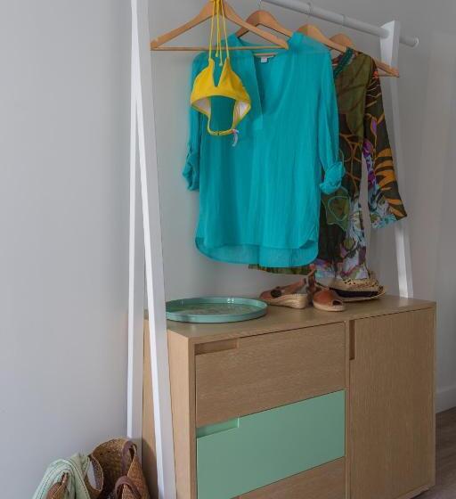 جناح سرير كينج, Summercamp