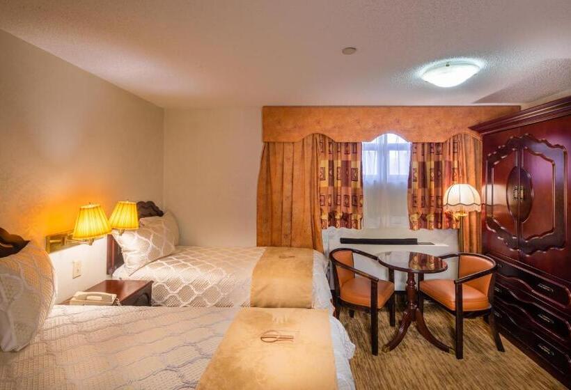 Номер Стандарт, The Avenue Plaza