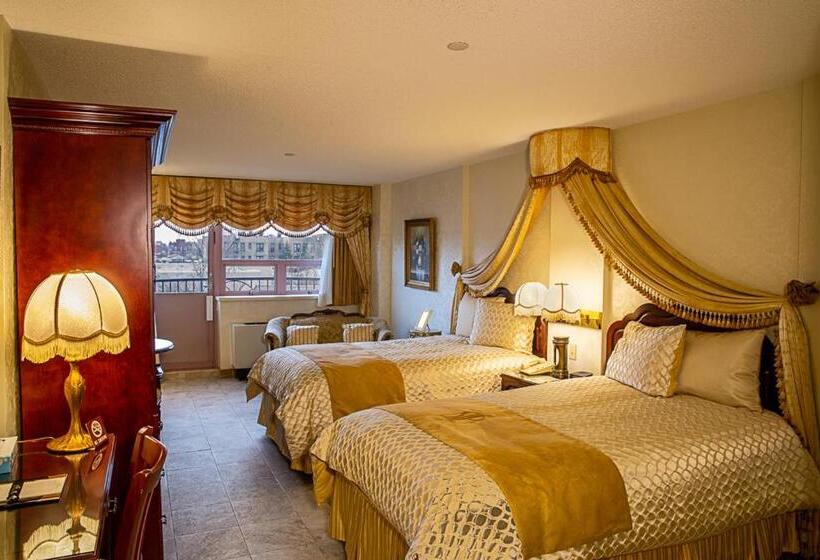 Номер Deluxe, The Avenue Plaza