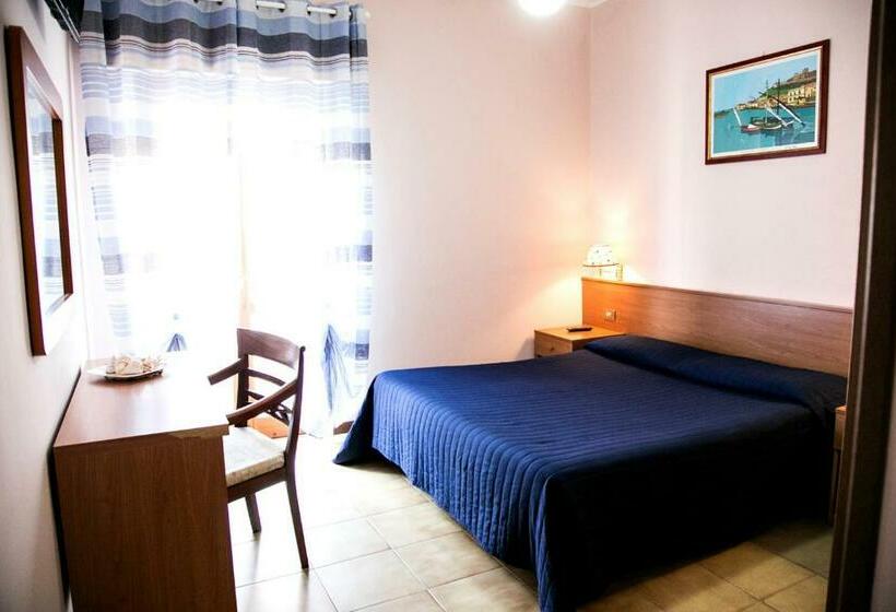 스탠다드 룸, Tirreno