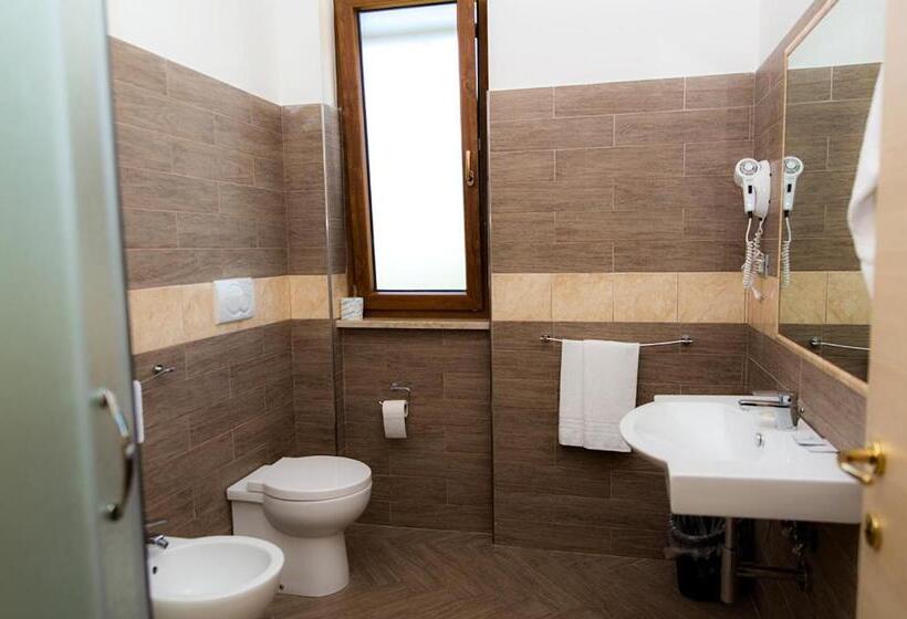 클래식 4인 룸, Villa Aurora