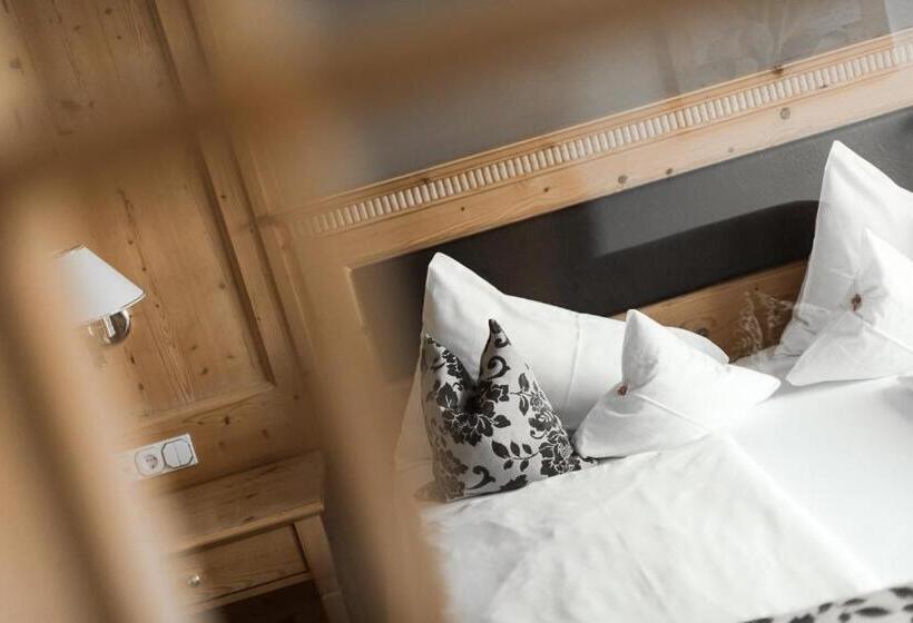 주니어 스위트, Klein Fein Hotel Anderlahn