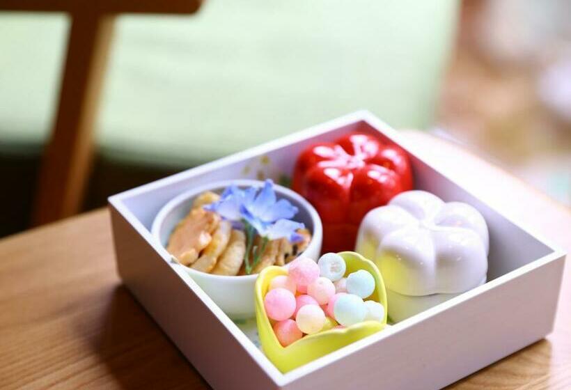 Quarto standard, Kamei No Yu