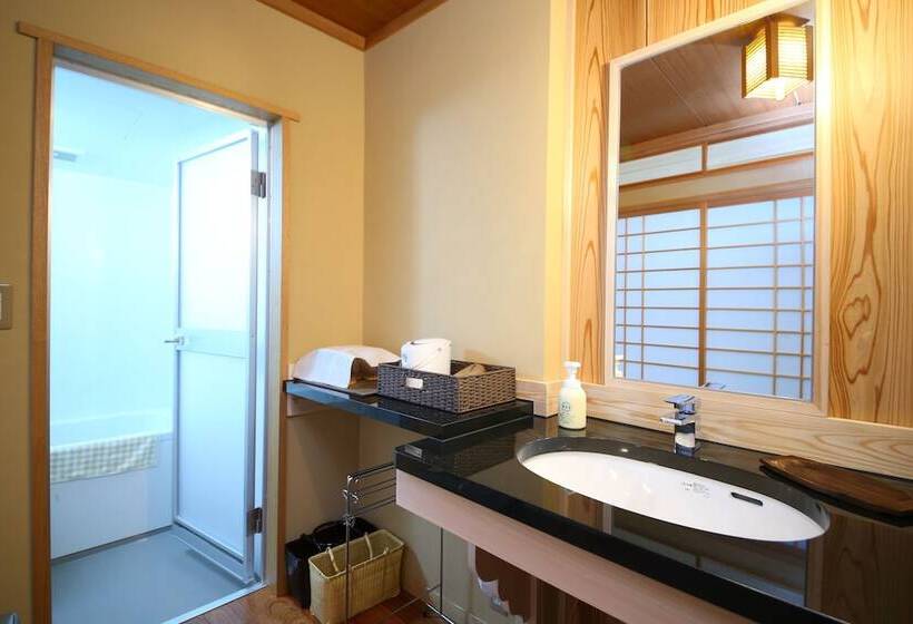 اتاق استاندارد, Kamei No Yu