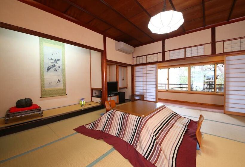 اتاق استاندارد, Kamei No Yu