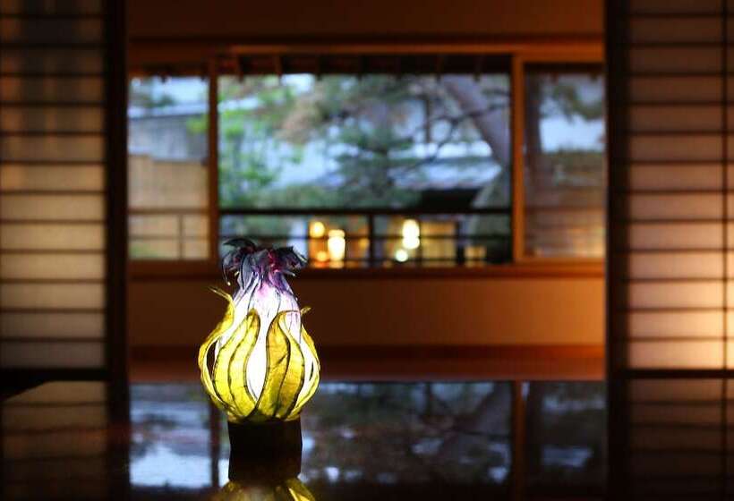 اتاق استاندارد, Kamei No Yu