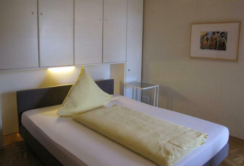 اتاق استاندارد یک نفره, Strandhotel Najade