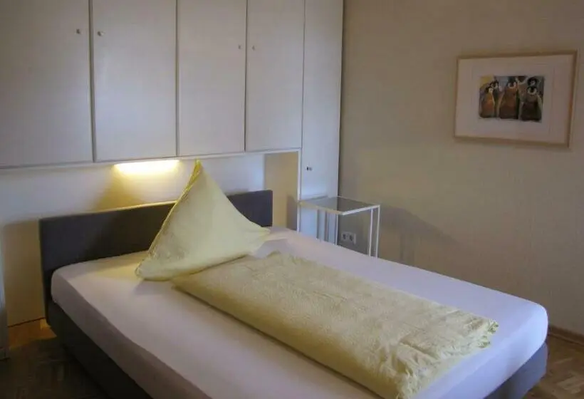 اتاق استاندارد یک نفره, Strandhotel Najade