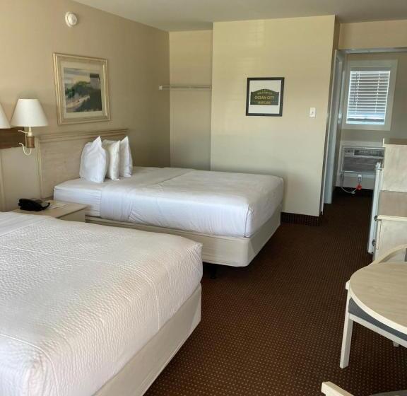 Classic room with balcony, The Admiral Hotel/motel