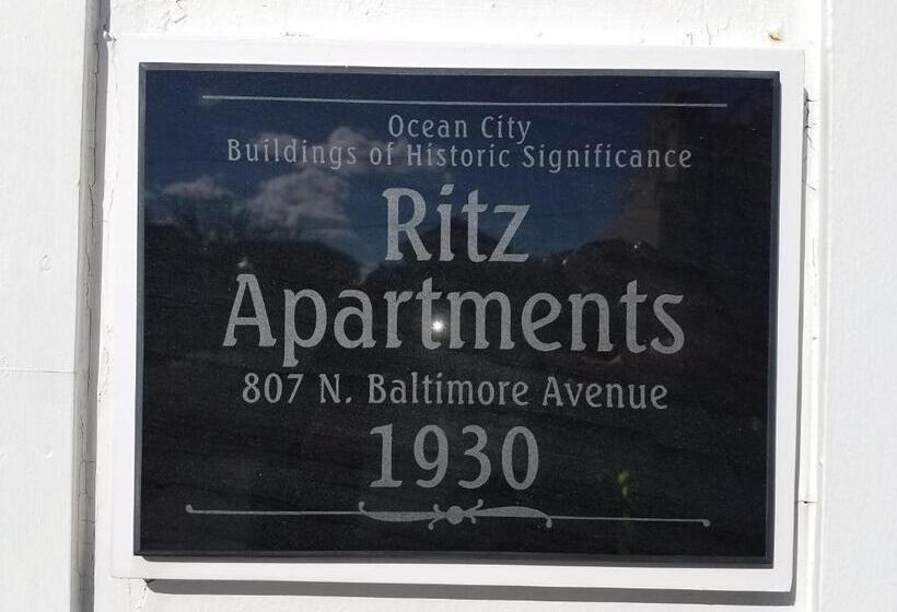 Апартаменты 1 Спальня, The Admiral Hotel/motel