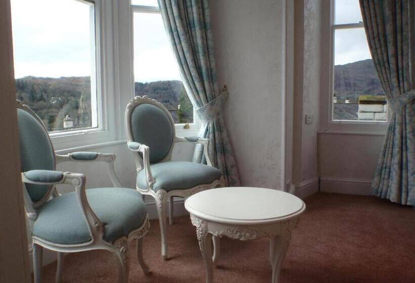 Апартаменты 1 Спальня, Barnes Fell Apartments