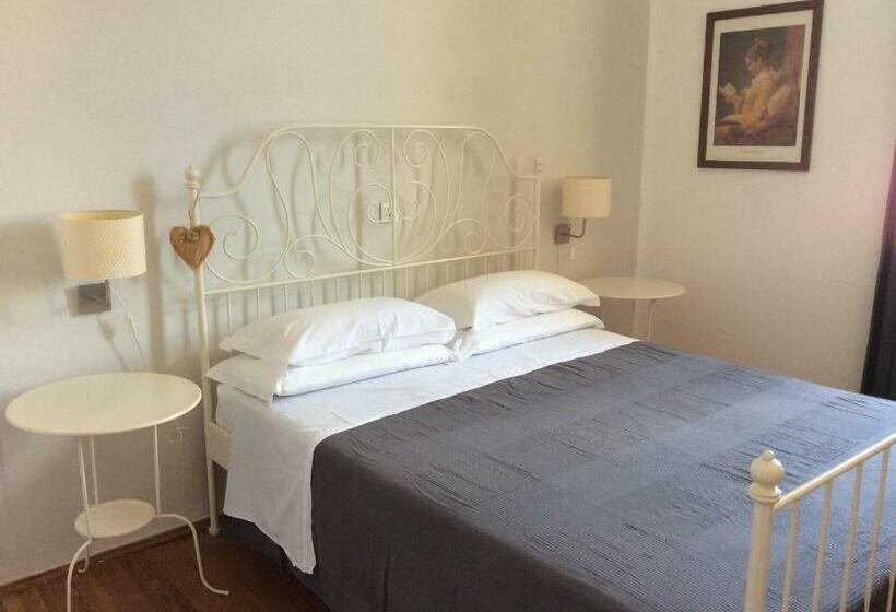 חדר סטנדרט עם נוף, Albergo Gargnano