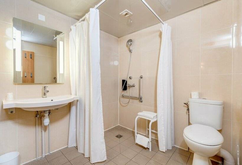 身障者適用スタンダードルーム, B&b Hotel Orly Rungis Aéroport 2 étoiles