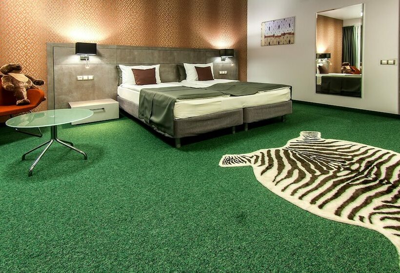Номер Комфорт, Boutique Hotel Paradox