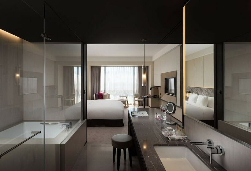 اتاق استاندارد با تخت دوبل, Crowne Plaza Tainan, An Ihg