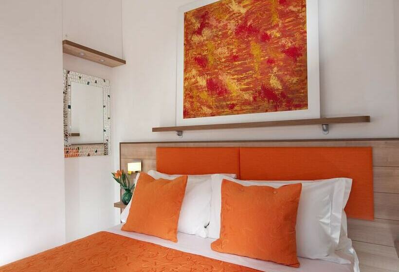 اتاق استاندارد, Felix