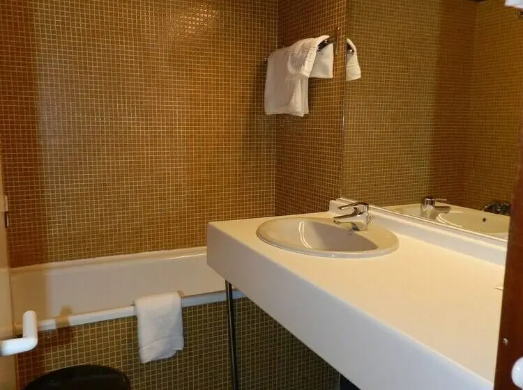 Chambre Standard, Gergovia