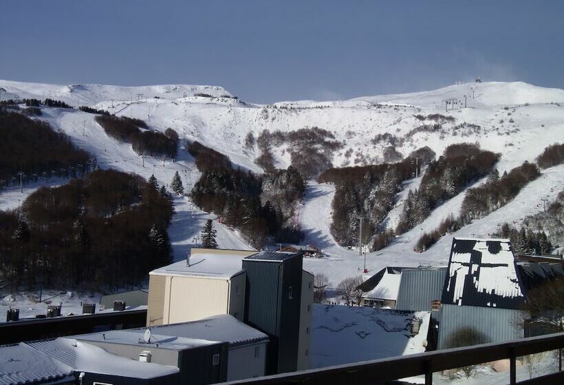 Номер Стандарт, Gergovia