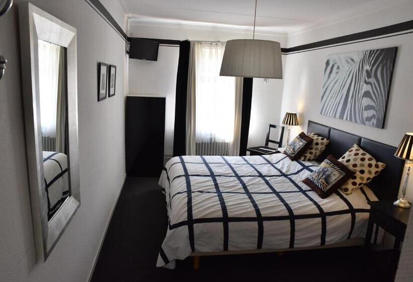 수피리어 룸, Herberg De La Frontière